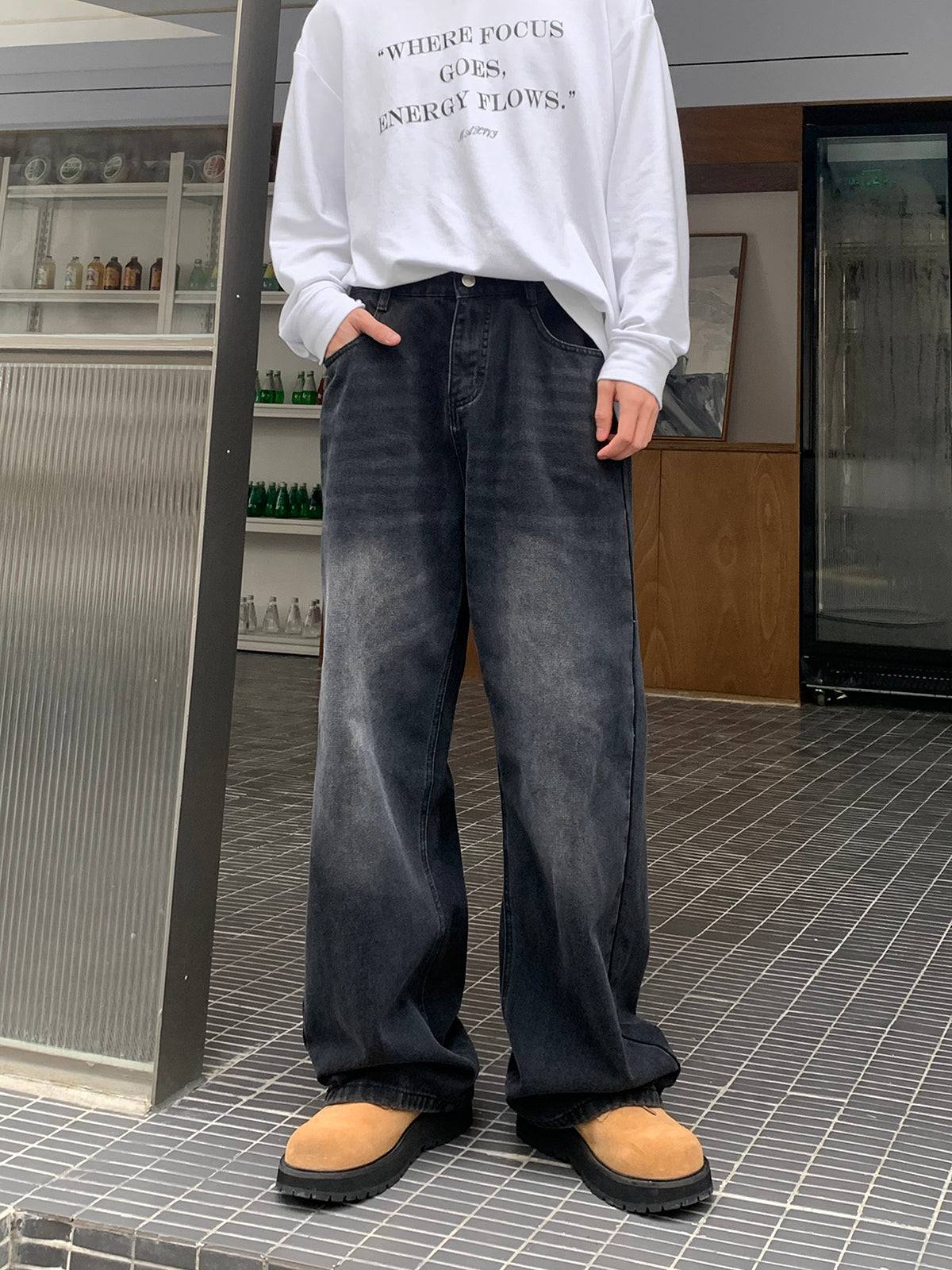ダメージ加工 ウォッシュド ストレート カジュアル ジーンズ ウォッシュ リップドダメージ ジーンズ – KXCK（キックス
