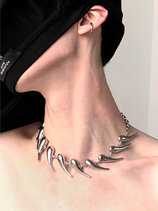 アクセントシェイプ メタル ネックレス