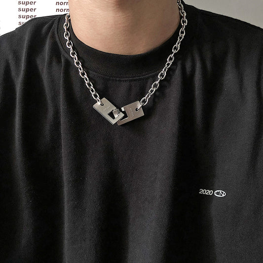 インターロッキングチェーンネックレス