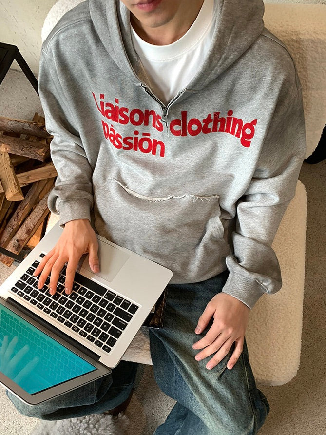 スマッジレタリング ハーフジップパーカー