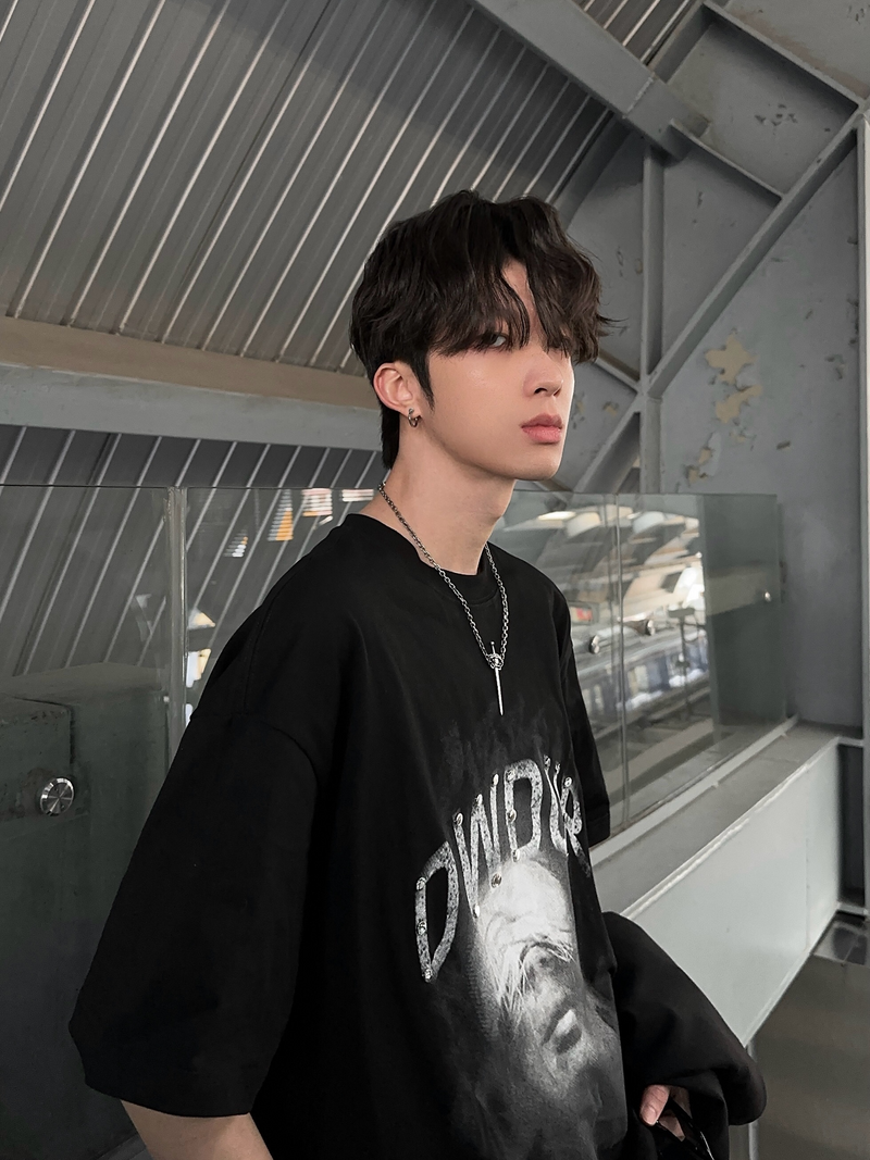 ブラインドアイズ ファントムプリントTシャツ