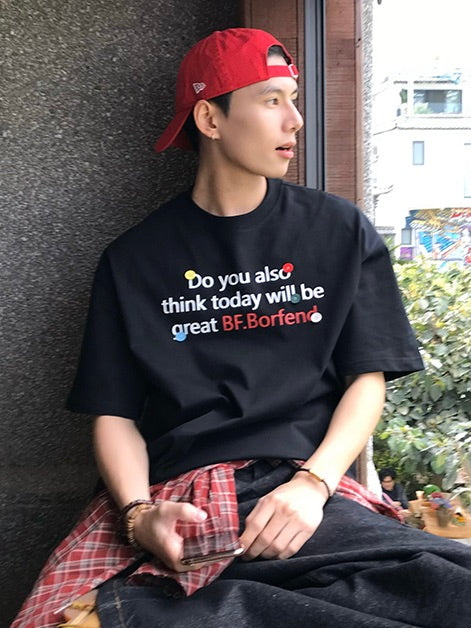 レトロカラーボタン レタリングTシャツ