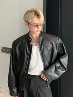 ストラクチュアル ノーカラーPUレザージャケット