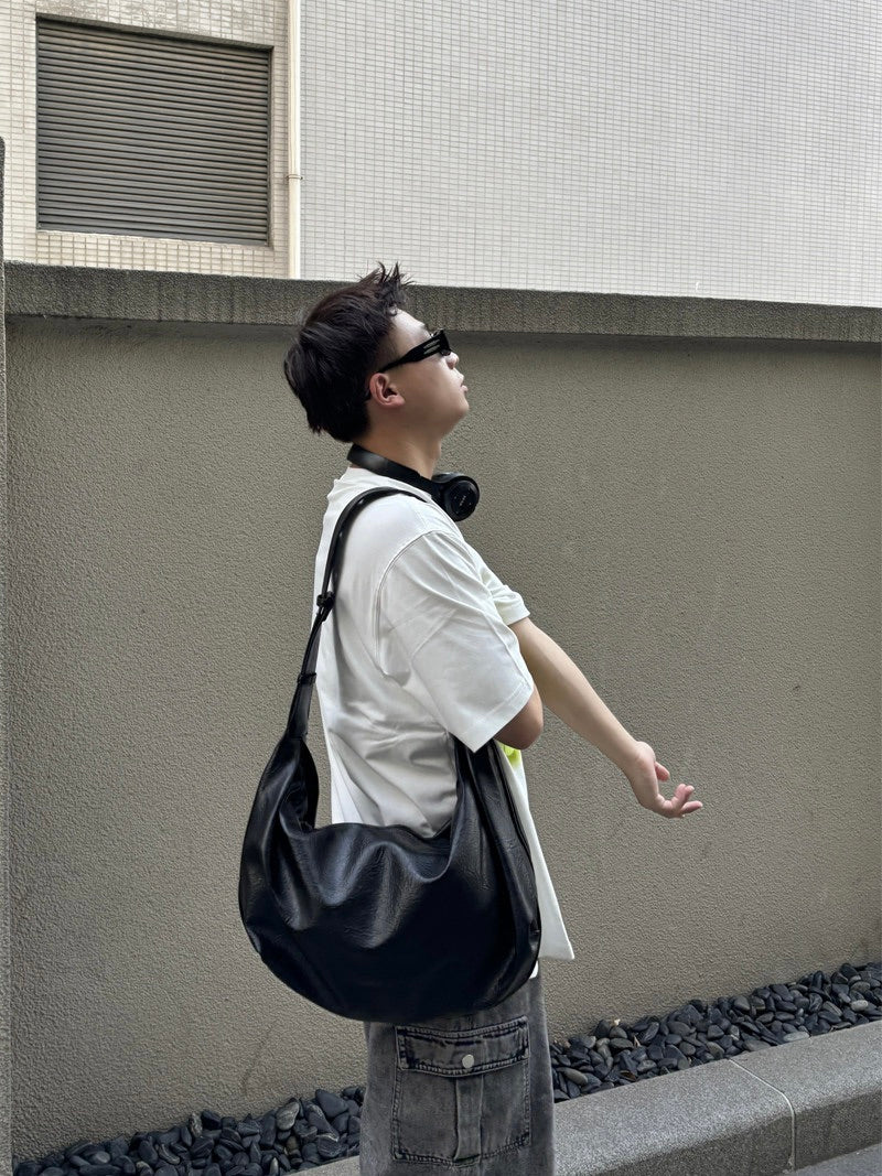 レトロ ソフトレザーショルダーバッグ