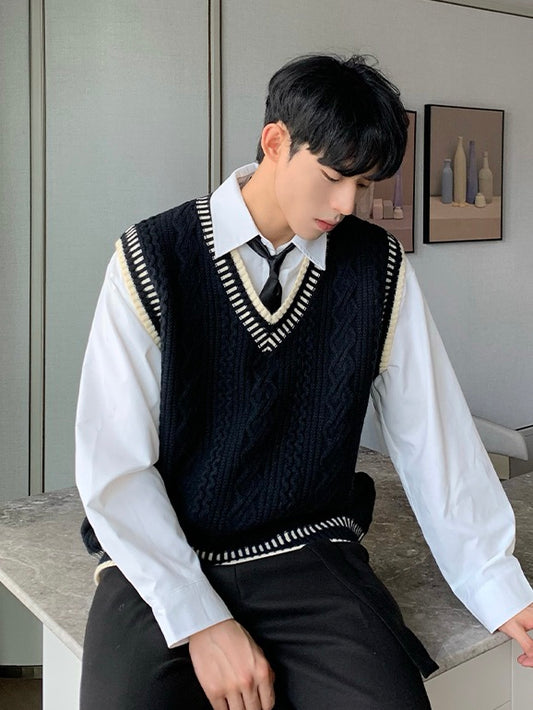 カレッジ Vネックケーブルニットベスト