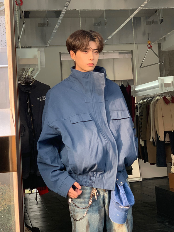 ワンポイントエンブレム スタンドカラージャケット