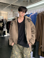 クロスバッジ ネックベルト フリースファージャケット