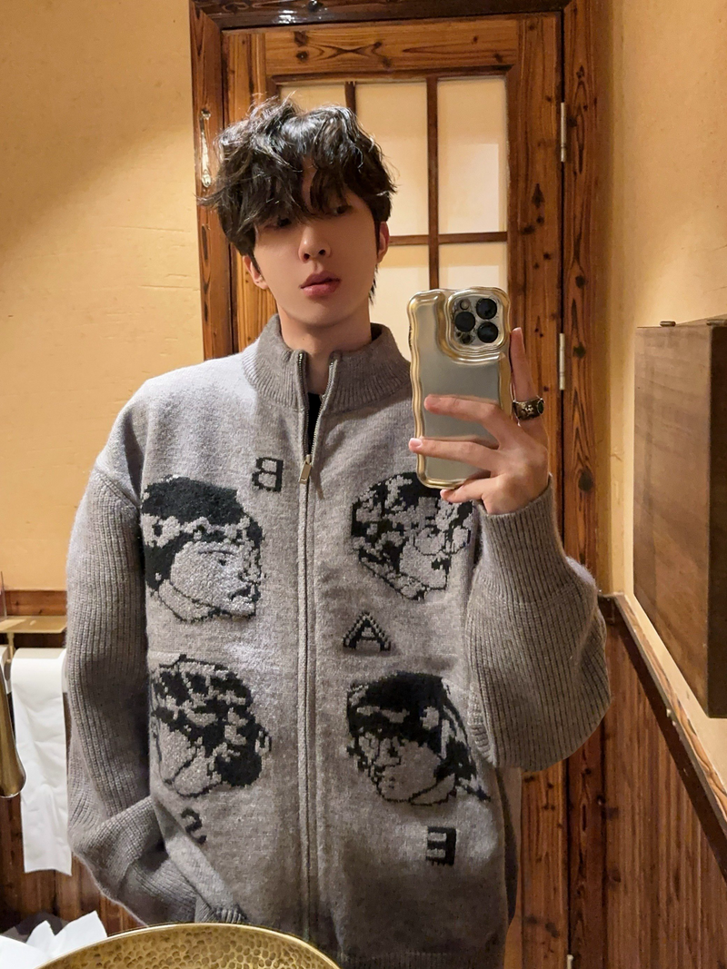 パターンポートレート ジッパーセーター