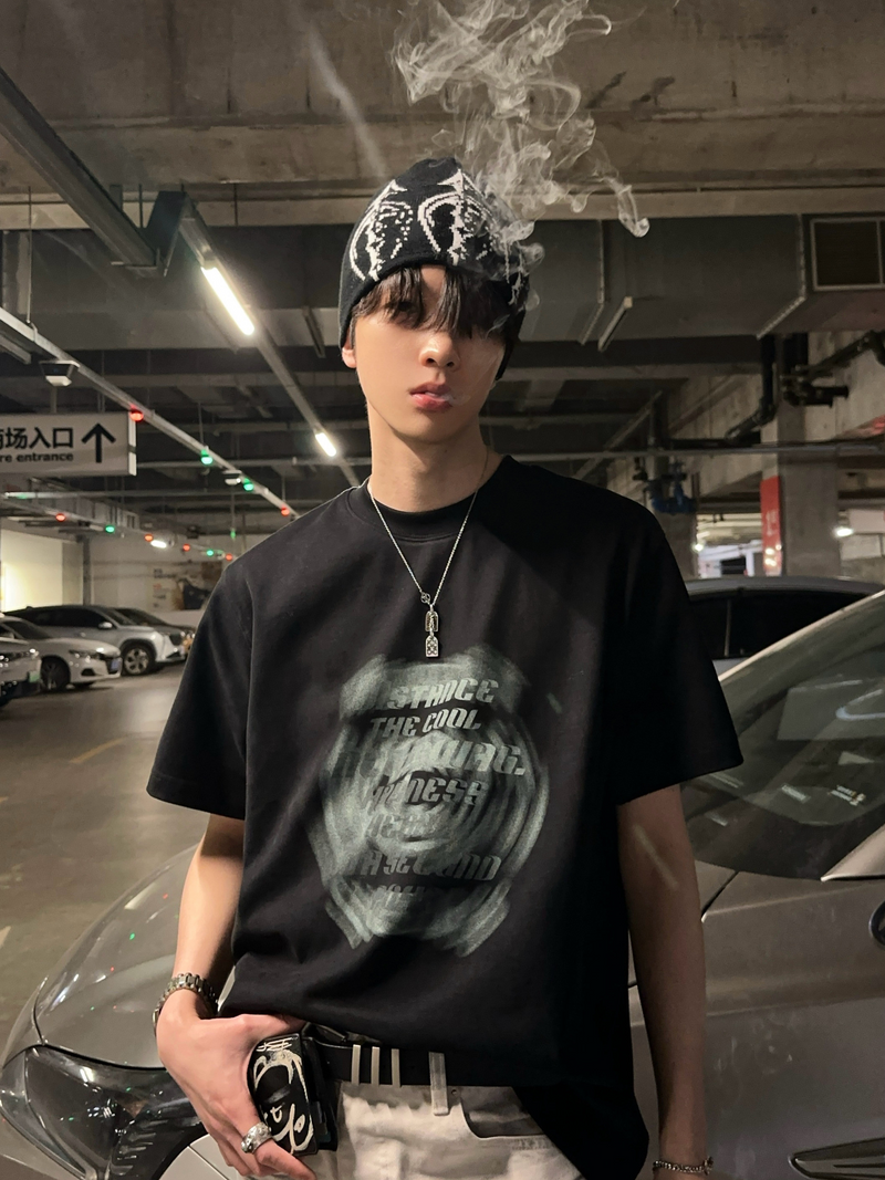 スワール レタリングプリントTシャツ