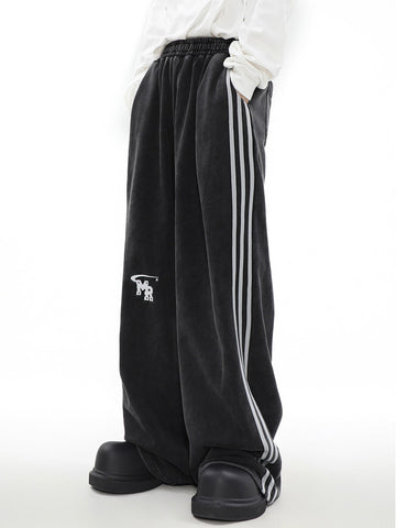 ブラック パンツ