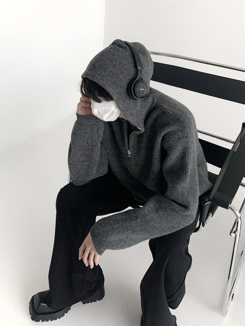 ハーフジップ フード付きニットセーター