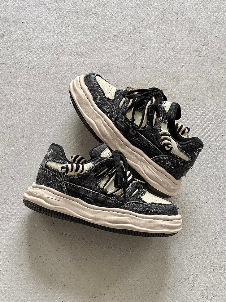 【厚底7cm】レトロ ダメージレーススニーカー