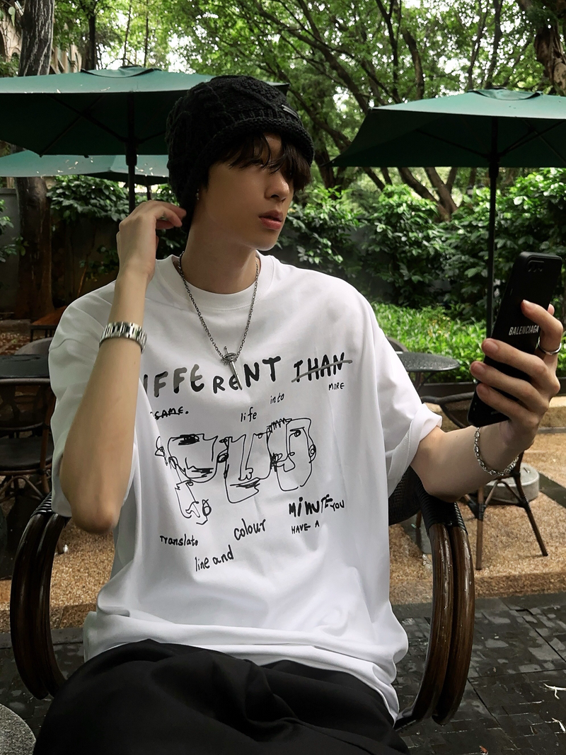 ハンドペイントレター Tシャツ
