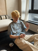 グレイシャーブルー レタープリントTシャツ