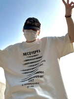 バーティカルテキストTシャツ