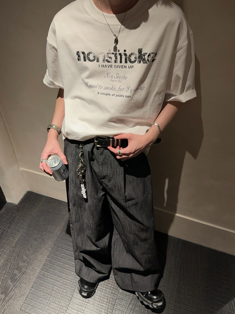 ディストレスト レタリングTシャツ