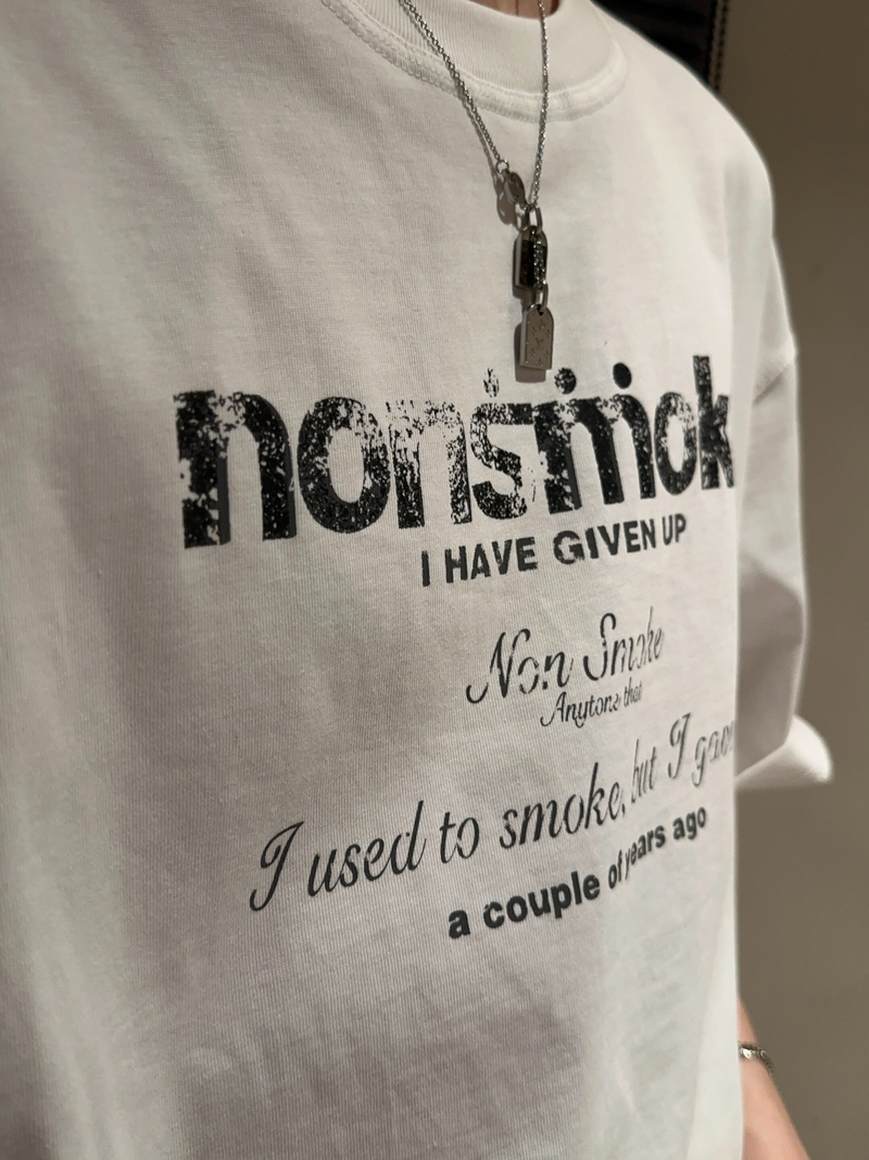 ディストレスト レタリングTシャツ