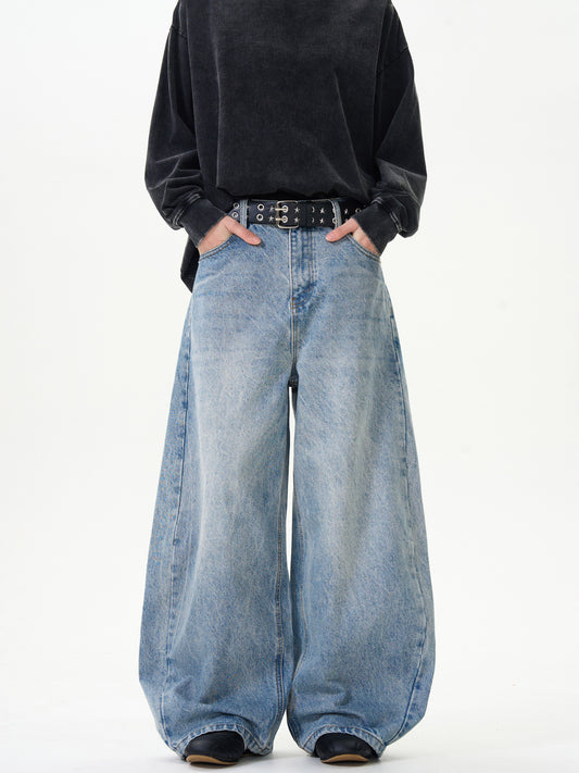 ウォッシュブルー バギーデニムパンツ
