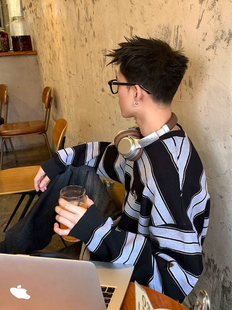 レトロストライプ ワンポイント スウェットトレーナー