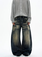 ウォッシュ加工 バレルレッグ バギージーンズ